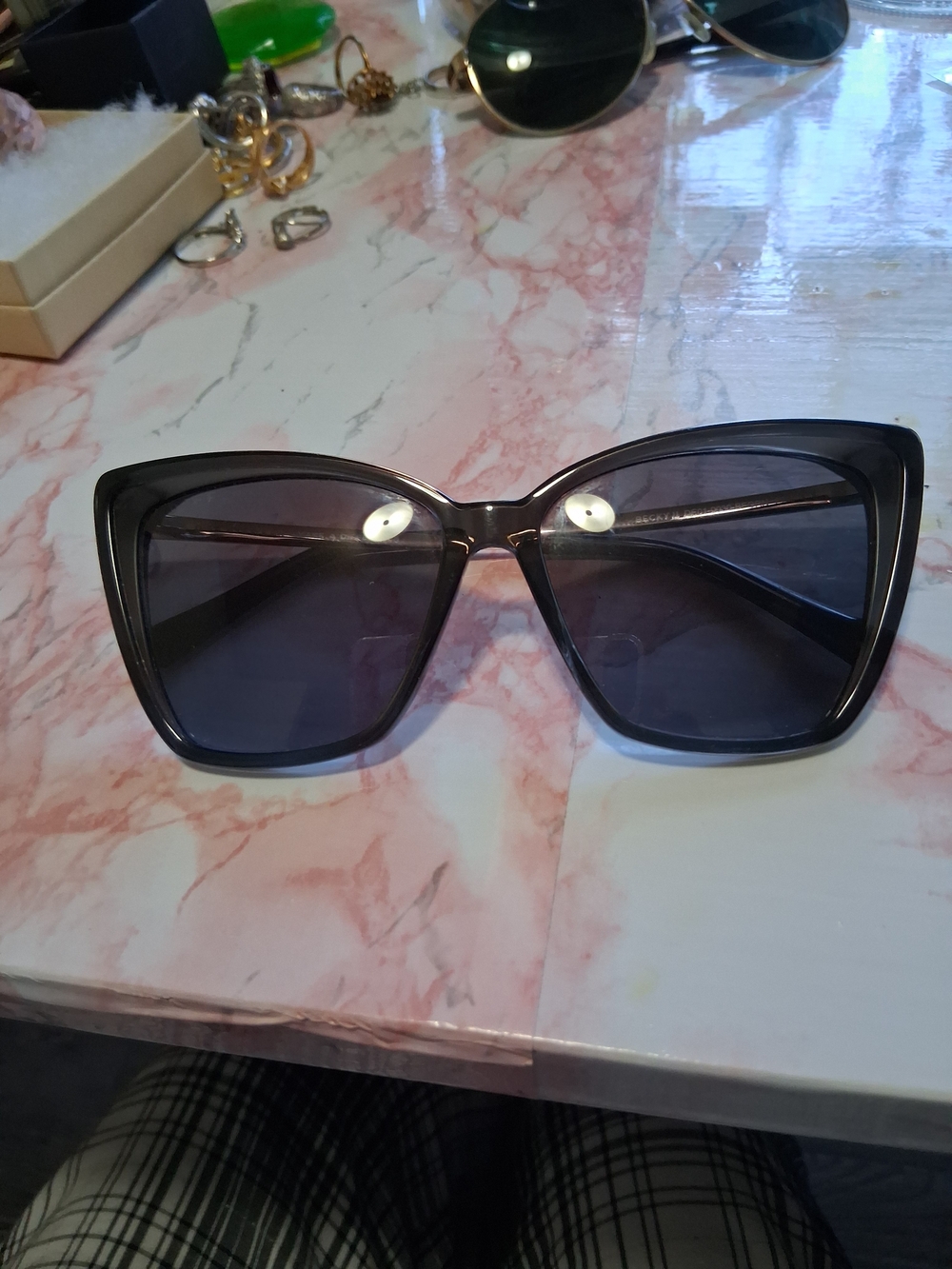 Dragon Diffusion Oversized Cat-Eye Sunglasses in Black Smoke